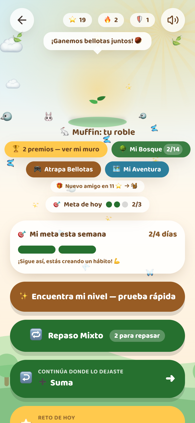 Pantalla de inicio de AcornSmarts — un roble que crece, bellotas, una meta semanal y amigos del bosque